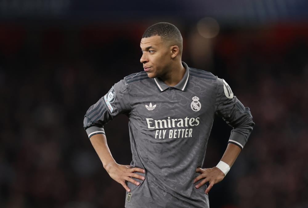 世体：拉什福德明确表示为了能够效力巴萨 他愿意降低薪水.